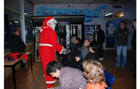 Le Père Noël est revenu le Mardi (1er cours), quel chance !!!!